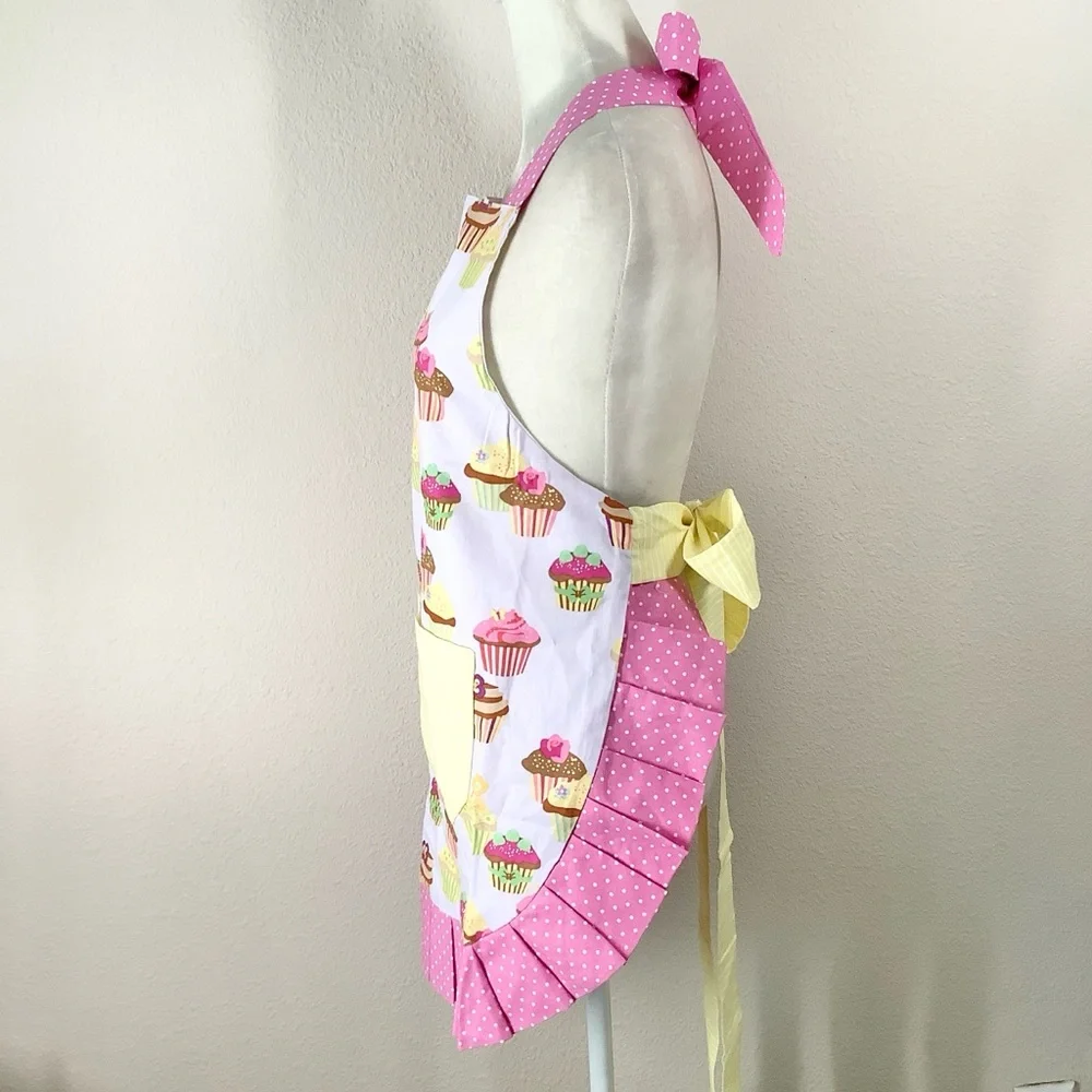 FLIRTY APRONS Novelty Cupcake Print Apron Ruffle Pockets Baker Pastry Chef Pink - Picture 5 of 9